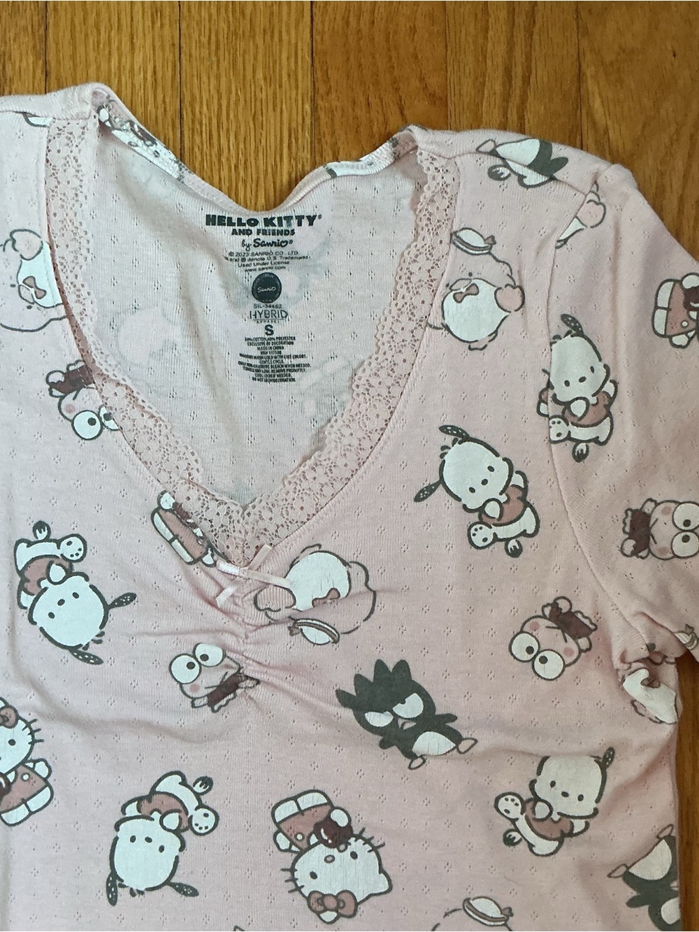 Hello kitty top - Picture 2 of 2